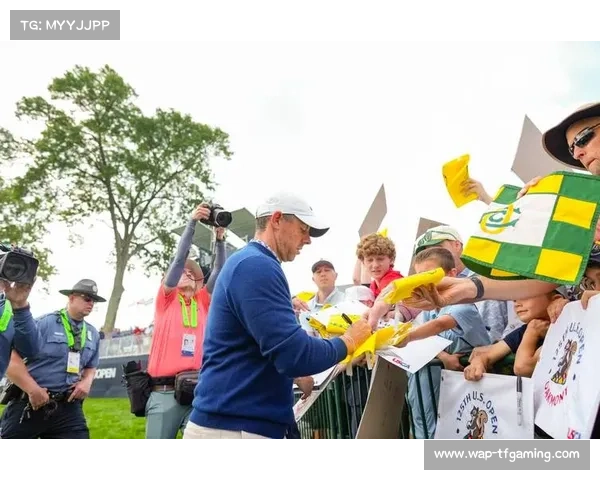 麦克罗伊美国公开赛奥克芒首轮打出68杆暂居T5 展现强势状态 麦克罗伊美国公开赛奥克芒首轮打出68杆暂居T5 展现强势状态